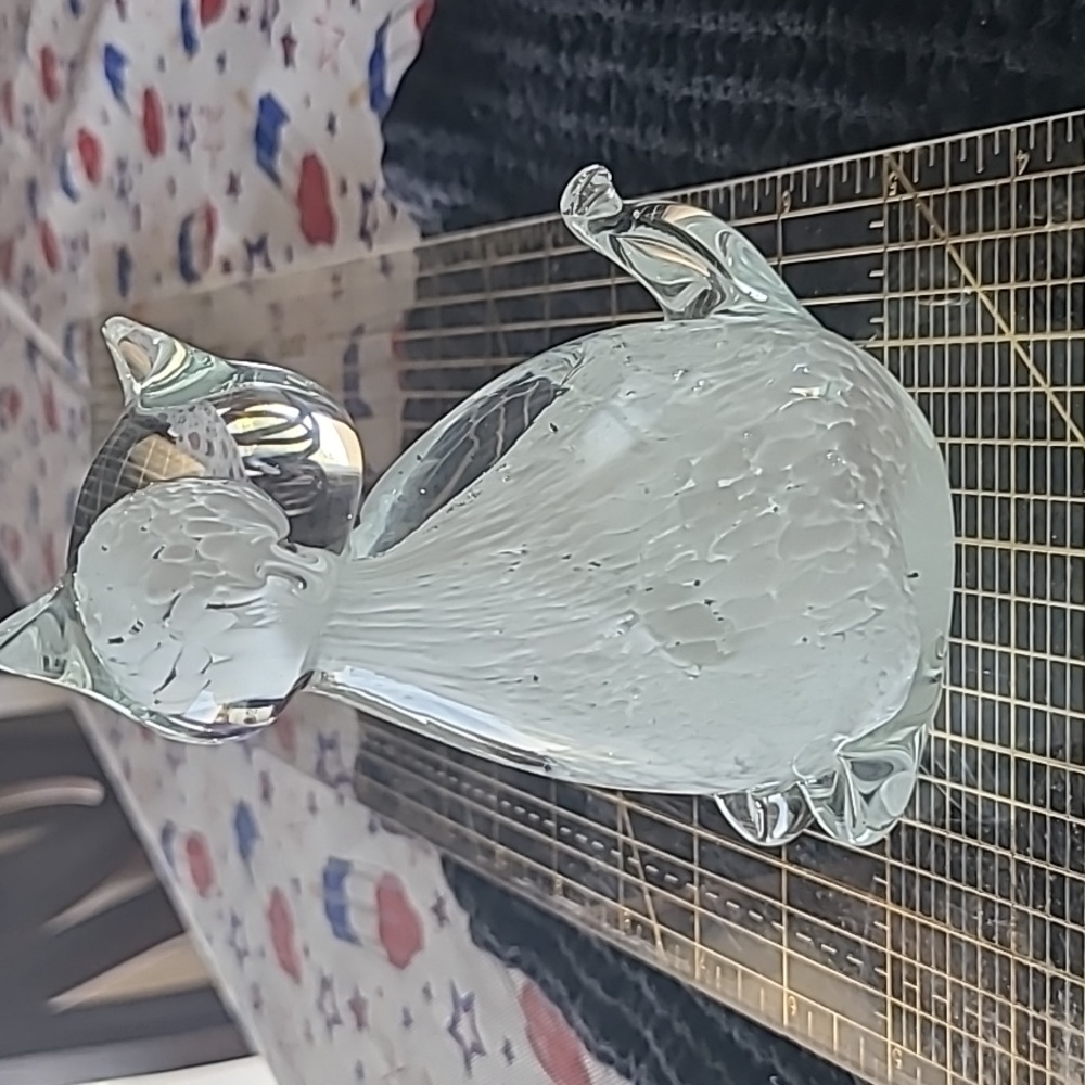 GLASS Kat paper weight